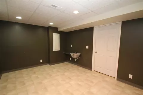 2402 W Marks Pl, Dunlap, IL 61525 photo 33