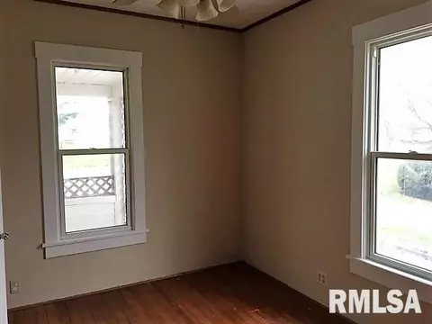 1209 E Carroll, Macomb, IL 61455 photo 8