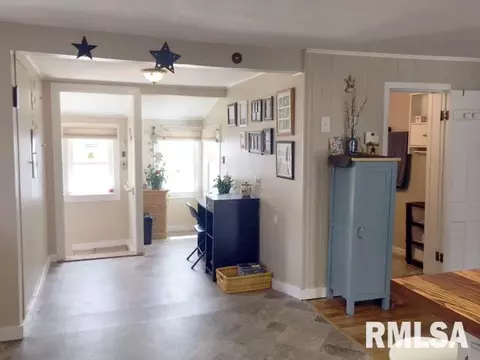 1022 E Locust, Canton, IL 61520 photo 17