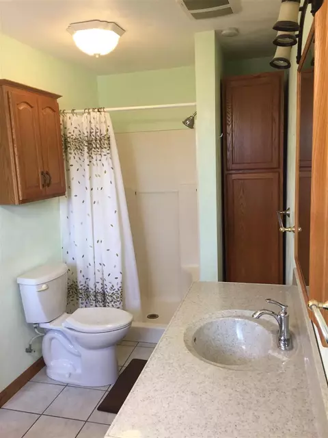 409 3rd St, Sparland, IL 61565 photo 7