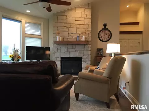 13138 E 900 St, Macomb, IL 61455 photo 4