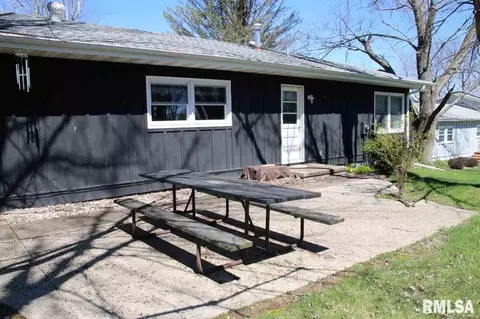 105 Dennis Dr, Eureka, IL 61530 photo 6