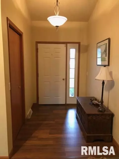 36 Timber Rd, Macomb, IL 61455 photo 3