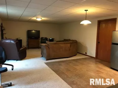 36 Timber Rd, Macomb, IL 61455 photo 19
