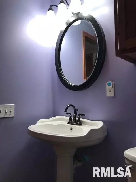 36 Timber Rd, Macomb, IL 61455 photo 22