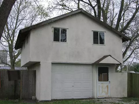 1240 E Wheeler St, Macomb, IL 61455 photo 3