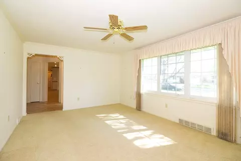 101 Jay, Morton, IL 61550 photo 14