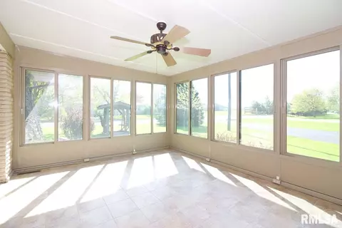 101 Jay, Morton, IL 61550 photo 22