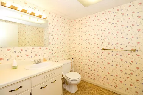 101 Jay, Morton, IL 61550 photo 19