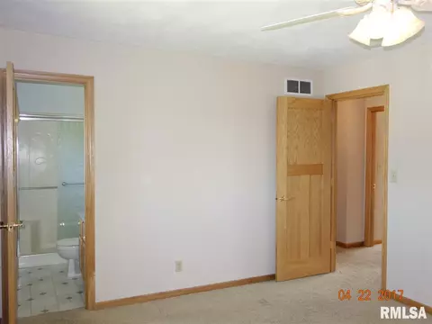 8151 N Blackbridge Rd, Edwards, IL 61528 photo 9