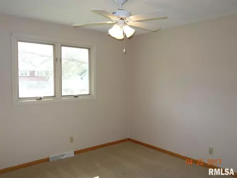 8151 N Blackbridge Rd, Edwards, IL 61528 photo 11