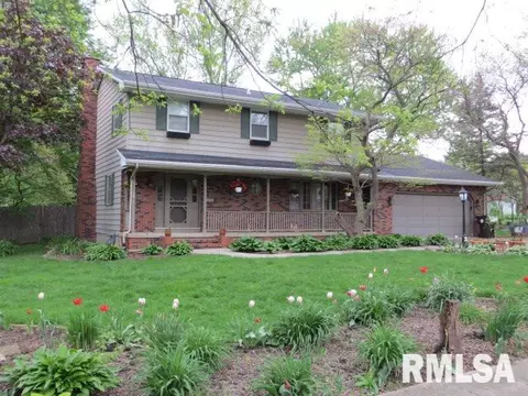 719 11th St, Lacon, IL 61540 photo 1