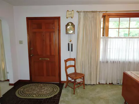 330 E Grant St, Macomb, IL 61455 photo 4