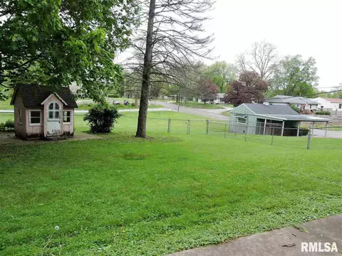 330 E Grant St, Macomb, IL 61455 photo 35
