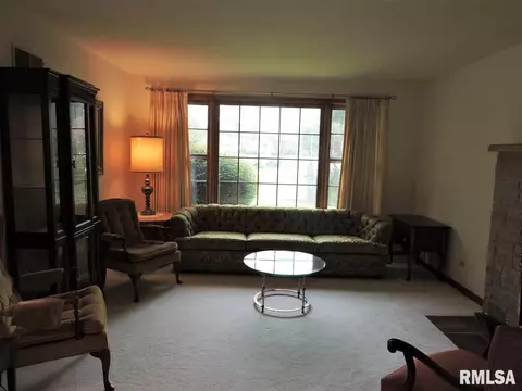 330 E Grant St, Macomb, IL 61455 photo 21