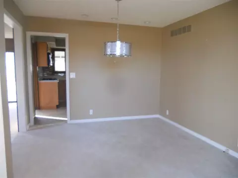 1521 Riverview Dr, Macomb, IL 61455 photo 6