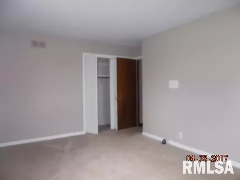 1521 Riverview Dr, Macomb, IL 61455 photo 13