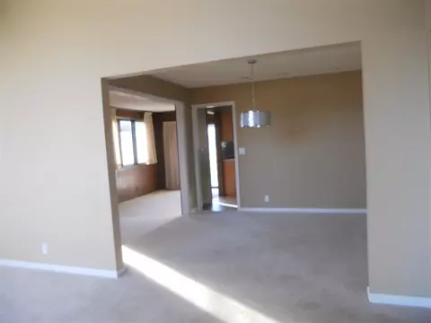1521 Riverview Dr, Macomb, IL 61455 photo 5