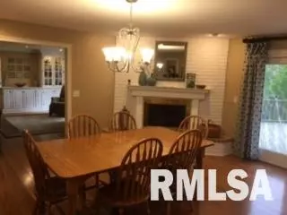 1642 Knapp Ct, Congerville, IL 61729 photo 6