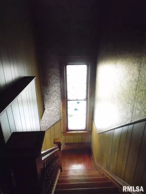 421 S Randolph St, Macomb, IL 61455 photo 21