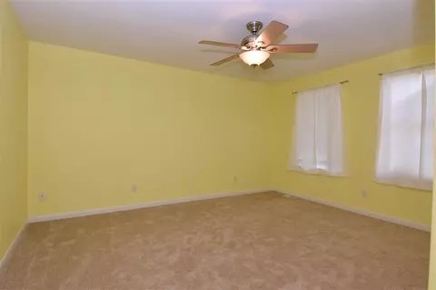 620 S Brookfield Dr, Dunlap, IL 61525 photo 27