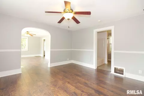 107 W 9th St, Lacon, IL 61540 photo 9