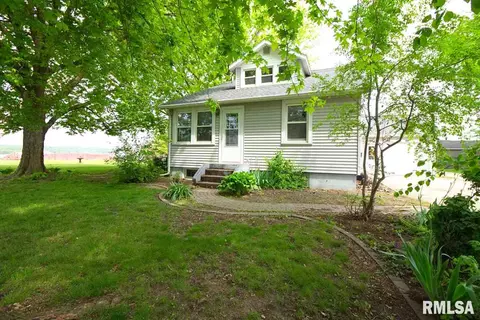 107 W 9th St, Lacon, IL 61540 photo 1