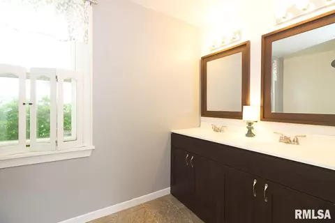 107 W 9th St, Lacon, IL 61540 photo 26