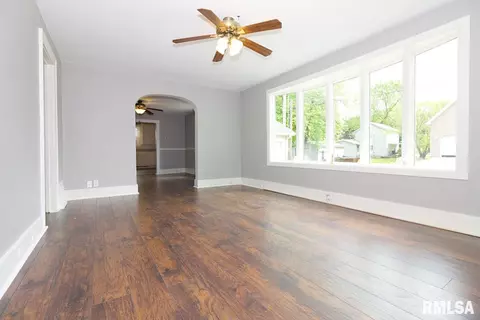 107 W 9th St, Lacon, IL 61540 photo 7