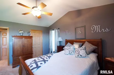 709 Simon St, Washington, IL 61571 photo 24