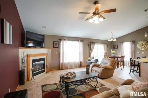 709 Simon St, Washington, IL 61571 photo 12