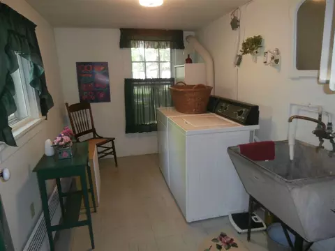 306 S Darst St, Eureka, IL 61530 photo 27