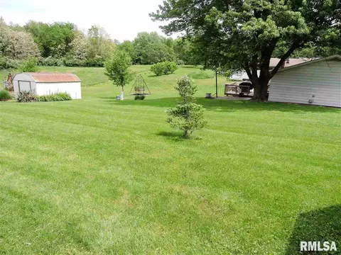801 N Madison St, Macomb, IL 61455 photo 31