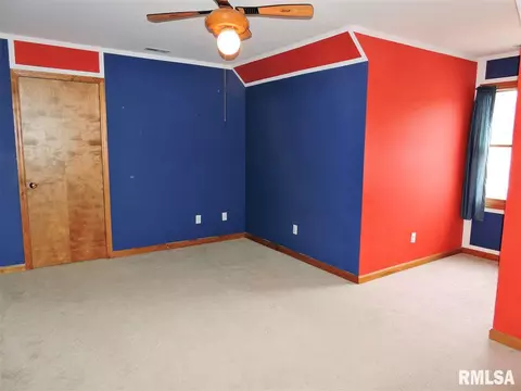 801 N Madison St, Macomb, IL 61455 photo 24