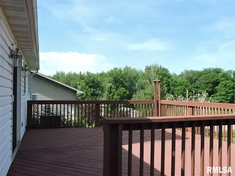 801 N Madison St, Macomb, IL 61455 photo 29