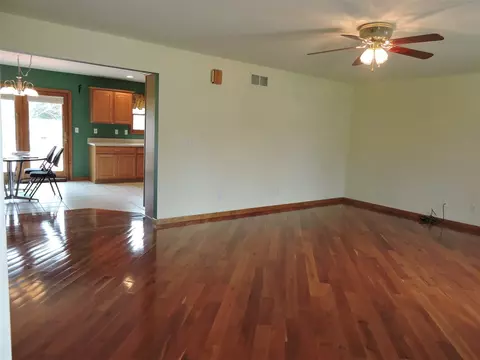 801 N Madison St, Macomb, IL 61455 photo 9