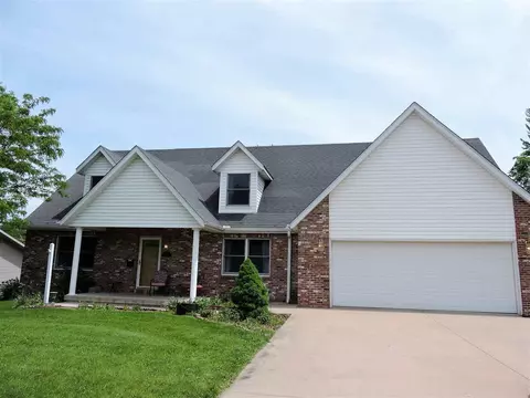 801 N Madison St, Macomb, IL 61455 photo 1