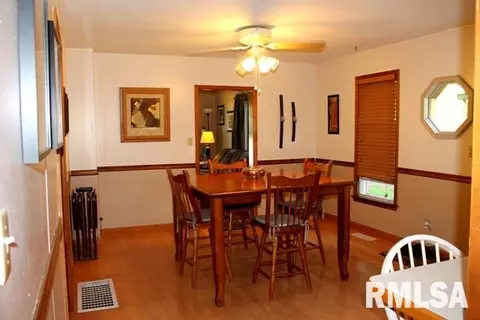 506 N Main St, Eureka, IL 61530 photo 16