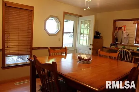 506 N Main St, Eureka, IL 61530 photo 19