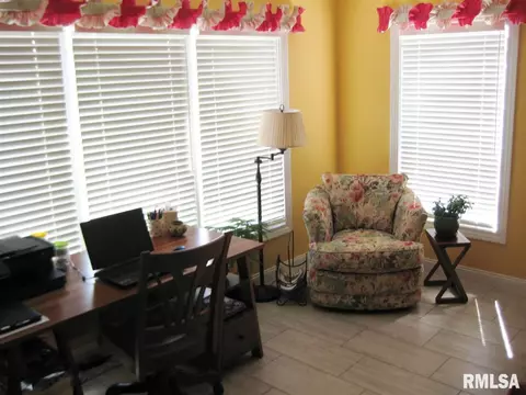 5 Bishops Ct, Washington, IL 61571 photo 21
