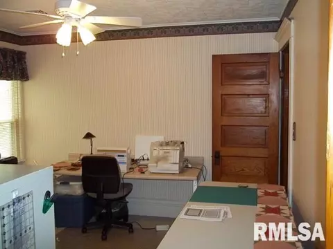 707 W Front, Roanoke, IL 61561 photo 20