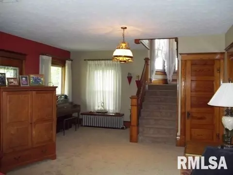 707 W Front, Roanoke, IL 61561 photo 12
