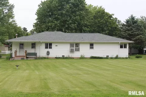714 W Chase, Macomb, IL 61455 photo 3