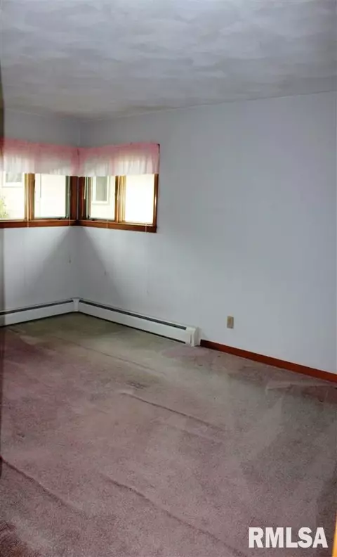 714 W Chase, Macomb, IL 61455 photo 7