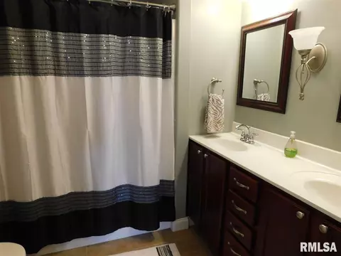 1405 Willow Dr, Washington, IL 61571 photo 20