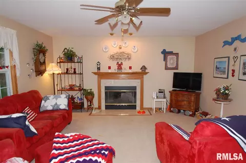 4014 Wheatfield, Mapleton, IL 61547 photo 2