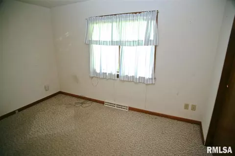 900 E Jackson St, Morton, IL 61550 photo 25
