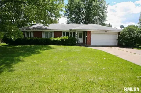 900 E Jackson St, Morton, IL 61550 photo 1