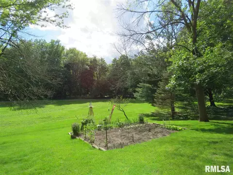 400 Highview Dr, Eureka, IL 61530 photo 21