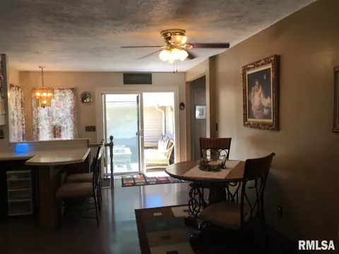 102 E Rio Dr, Washington, IL 61571 photo 14